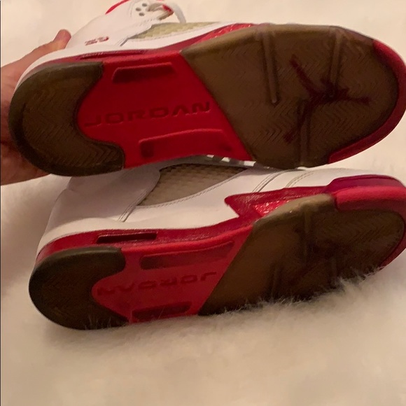 Air Jordan Fire Red 5s - Picture 5 of 5